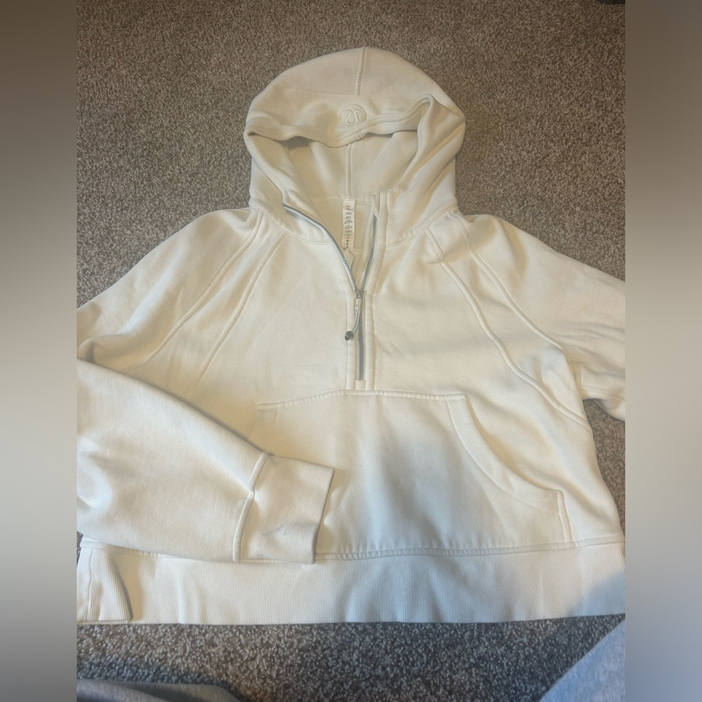 Lululemon scuba! - Picture 1 of 4